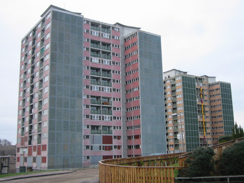 Allermuir_Court_and_Caerketton_Court